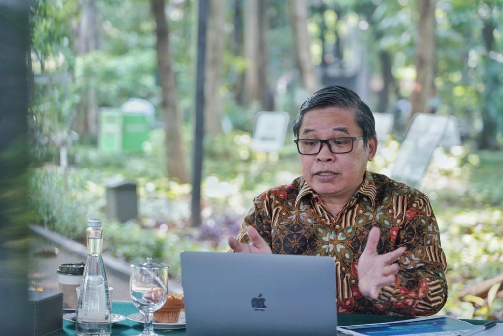 Wakil Menteri LHK, Alue Dohong